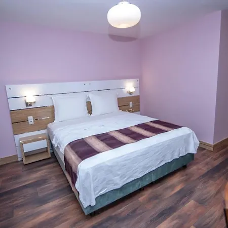 Otel Tok Epik