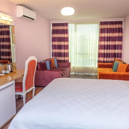 Otel Tok Epik *