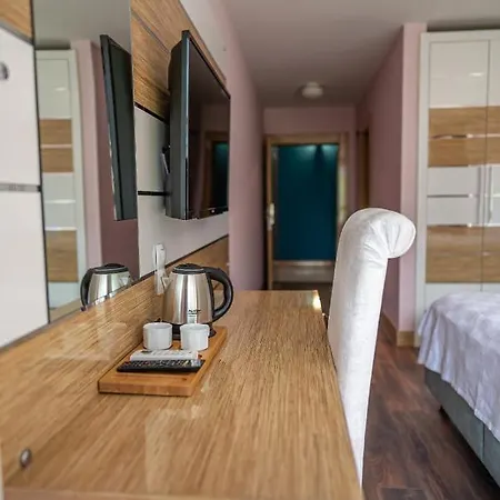 Otel Tok Epik *