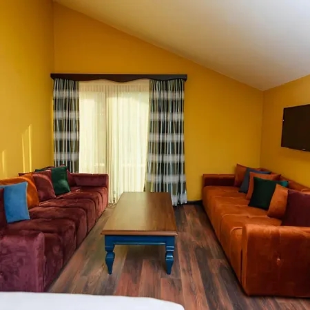 Tok Epik Otel *