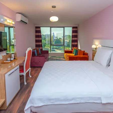 Otel Tok Epik *